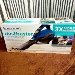Black and decker Dustbuster- lithium ion-blue